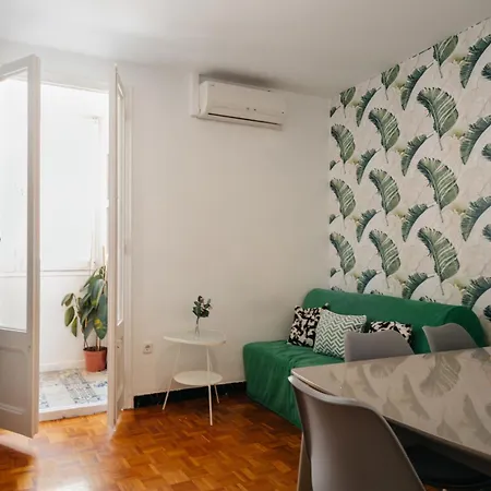 Nice Apartment-2